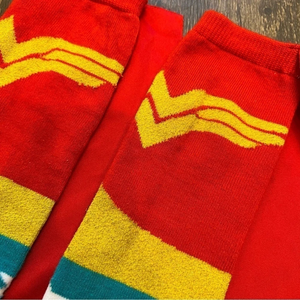Holiday Wonder Woman Superhero Adult Knee High Cape Sock Festive Costplay M